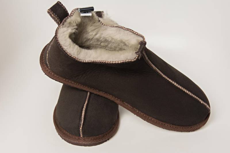 Herren Damen Echtschaffell Hausschuhe 100% Echtpelz Hand Gefertigt Hard Sole Brown von RobertsRugs