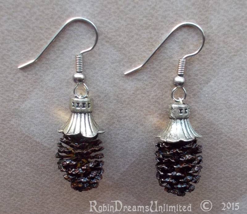 Erle Tannenzapfen Mit Silber Perlenkappe Earrrings #40 von RobinDreamsUnlimited