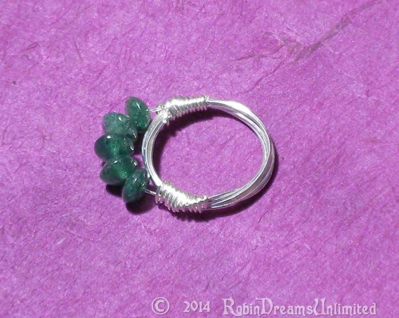Green Quarzit Wire-Wrap Ring Größe 5, 5 Green Quarzit Wire-Wrap Ring Größe 5, 5 von RobinDreamsUnlimited