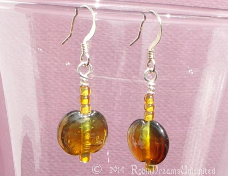 Orange Und Grün Disc Perlen Ohrringe von RobinDreamsUnlimited