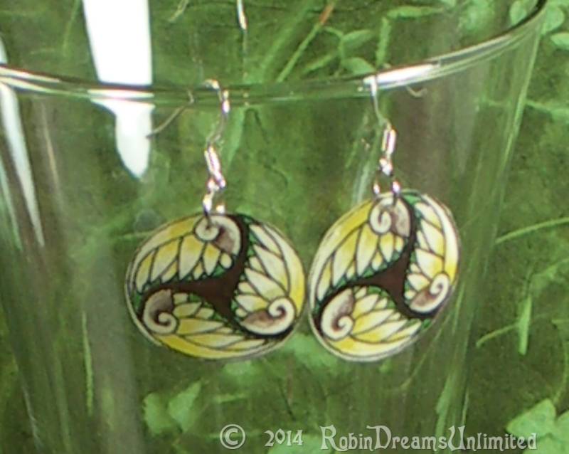Tri-Wing Scheibe Auf Dink Ohrringe von RobinDreamsUnlimited