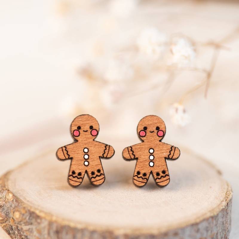 Handbemalte Lebkuchenmann Ohrringe Holzohrstecker Damen Handbemalte Lebkuchenmann Ohrringe Holzohrstecker Damen von RobinValleyUK