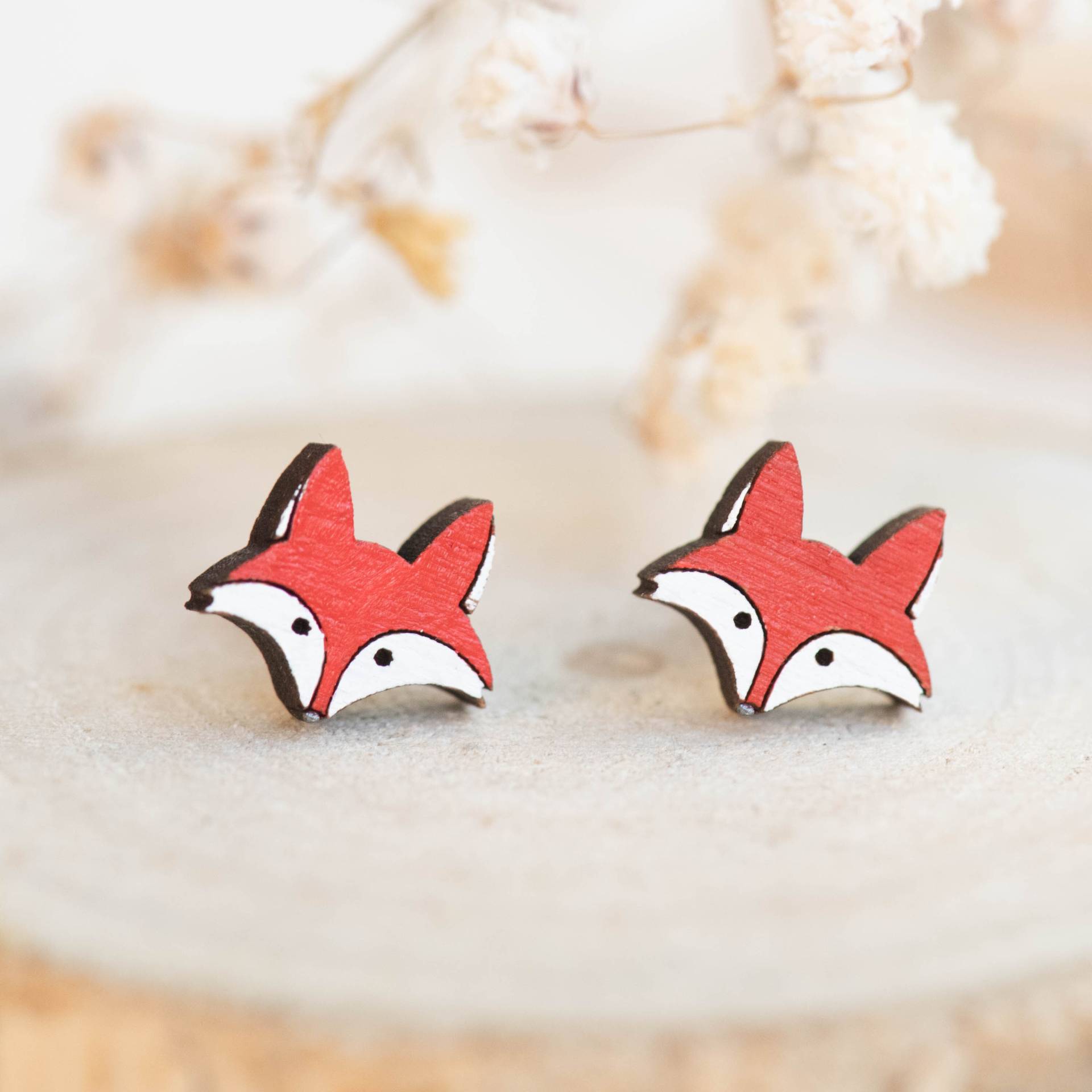 Handgemachte Rotfuchs Ohrringe Handbemalte Holzohrringe Damen Mädchen Ohrstecker Von Robin Valley Studio Handgemachte Rotfuchs Ohrringe Handbemalte Holzohrringe Damen Mädchen Ohrstecker Von Robin Valley Studio von RobinValleyUK