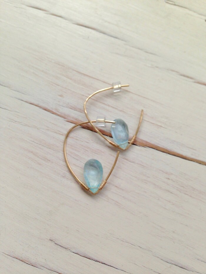 Aquamarin Ohrringe Tear Hoop Schmuck Edelsteinschmuck von RobinWoodard