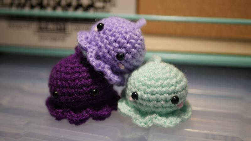 Gehäkelte Kawaii Octopus Amigurumi Charme Schlüsselanhänger Oder Handyband Handgemacht Gehäkelte Kawaii Octopus Amigurumi Charme Schlüsselanhänger Oder Handyband Handgemacht von RobinsKawaiiCorner