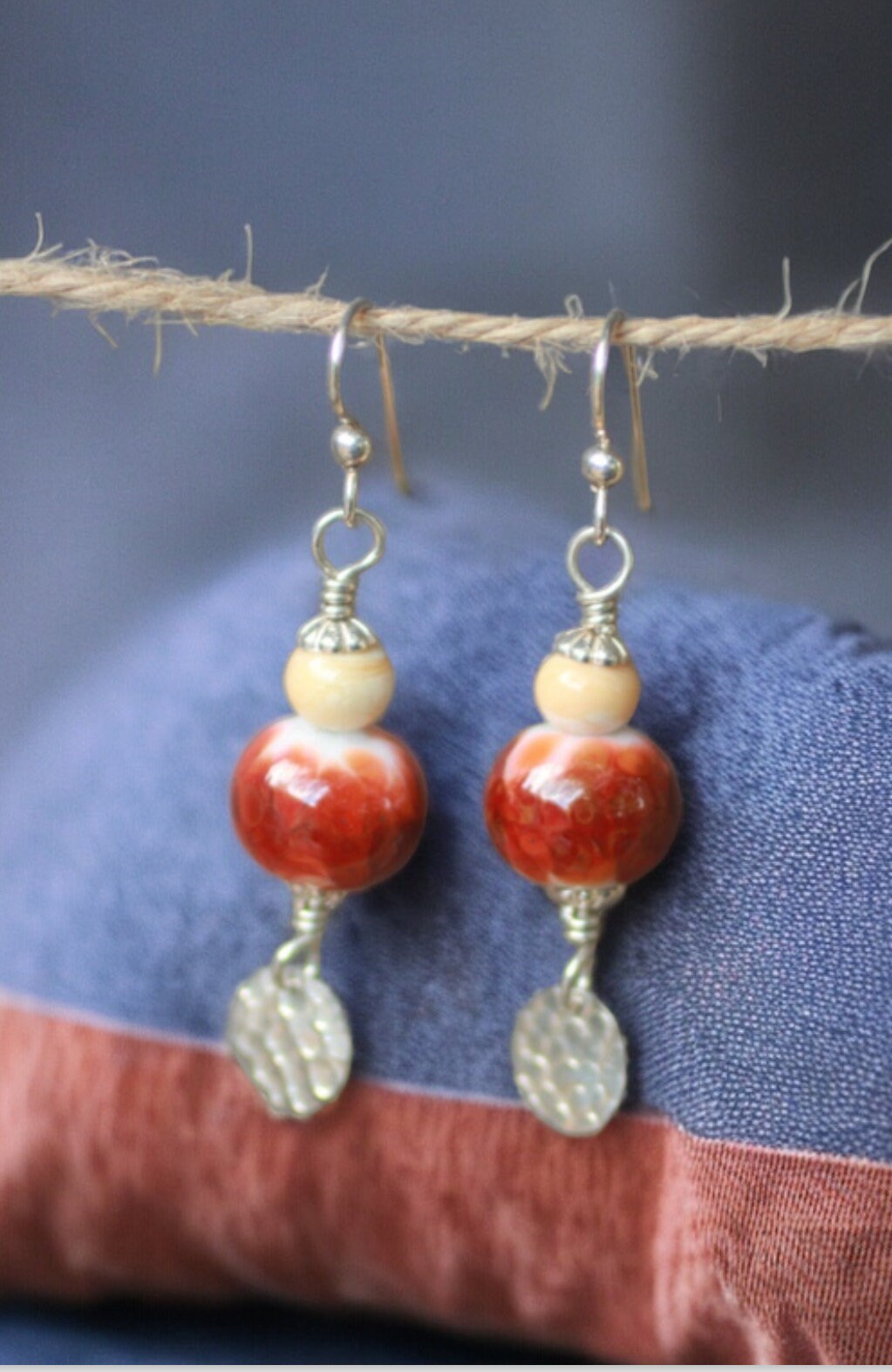 Lampwork Ohrringe, Schmuck, Perlen Orange Und Elfenbein, Sterling Silber Handgefertigt Lampwork Ohrringe, Schmuck, Perlen Orange Und Elfenbein, Sterling Silber Handgefertigt von Robinsnestcreation1