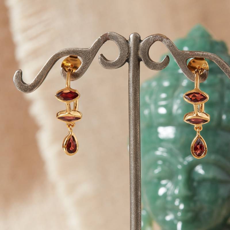 Granat Marquise Gold Creolen 18K Und Sterling Silber von Rochejewels