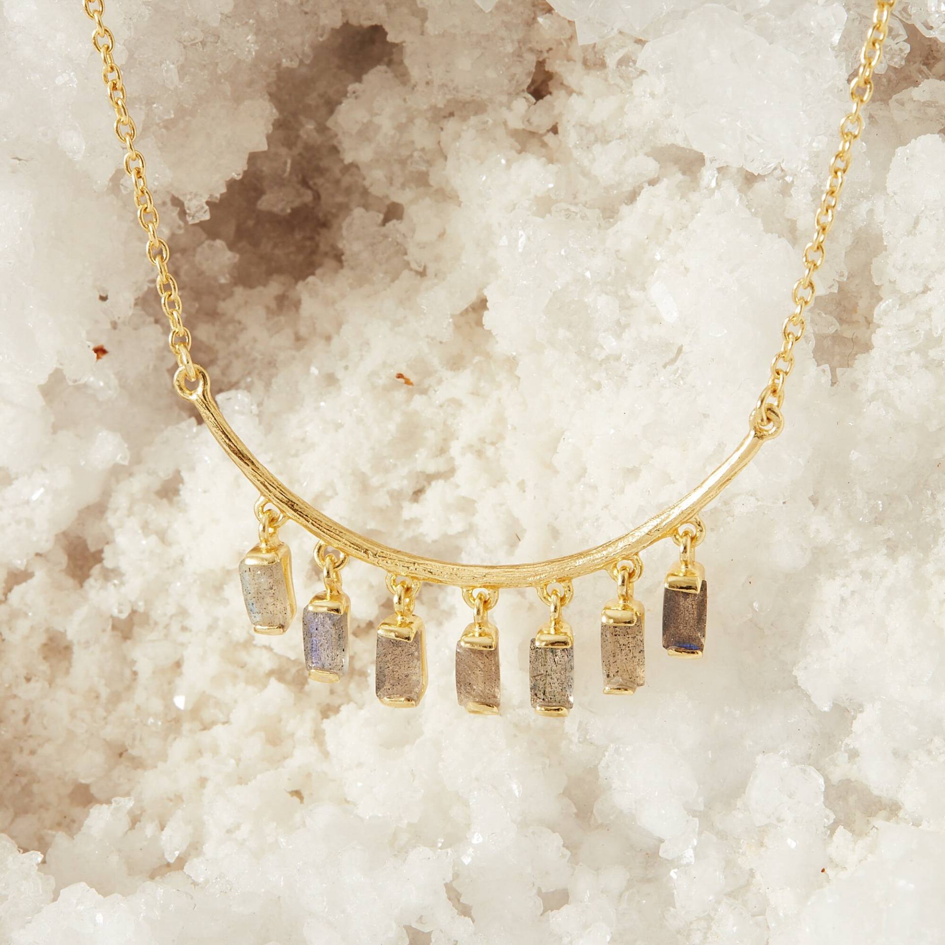 Labradorit Gold Bar Halskette Edelstein Anhänger, 18K Sterling Silber Kette von Rochejewels