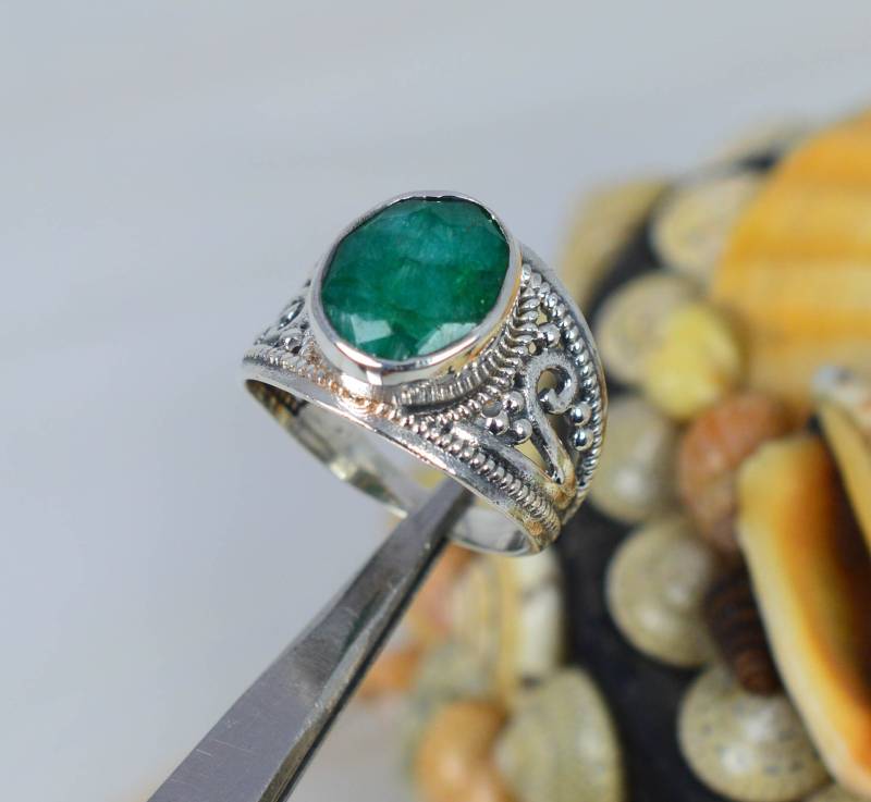 Cut Grün Smaragd 925 Sterling Silber Ring - Mai Monat Birthstone Designer Edelstein Ovale Form -Geschenk Für Weihnachten von Rock925Jewels