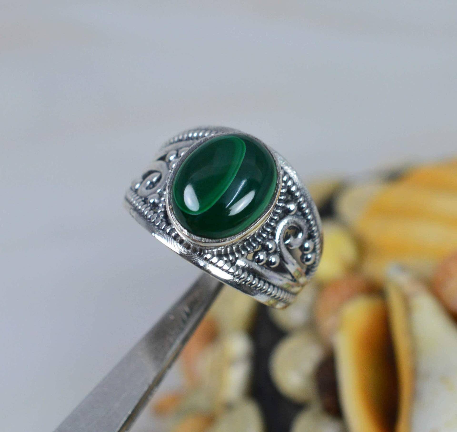 Grüner Malachit 925 Sterling Silber Edelstein Ring ~ Designer Ovale Form Handgemachter Silberring Geschenk Für Sie Grüner Malachit 925 Sterling Silber Edelstein Ring ~ Designer Ovale Form Handgemachter Silberring Geschenk Für Sie von Rock925Jewels