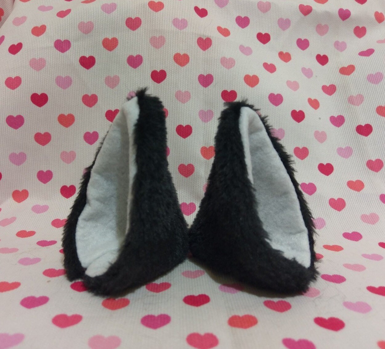 Schwarze Katzenohren Flauschig Weich, Innen Weiß Oder Rosa Schwarze Katzenohren Flauschig Weich, Innen Weiß Oder Rosa von RockAndLacesEgl