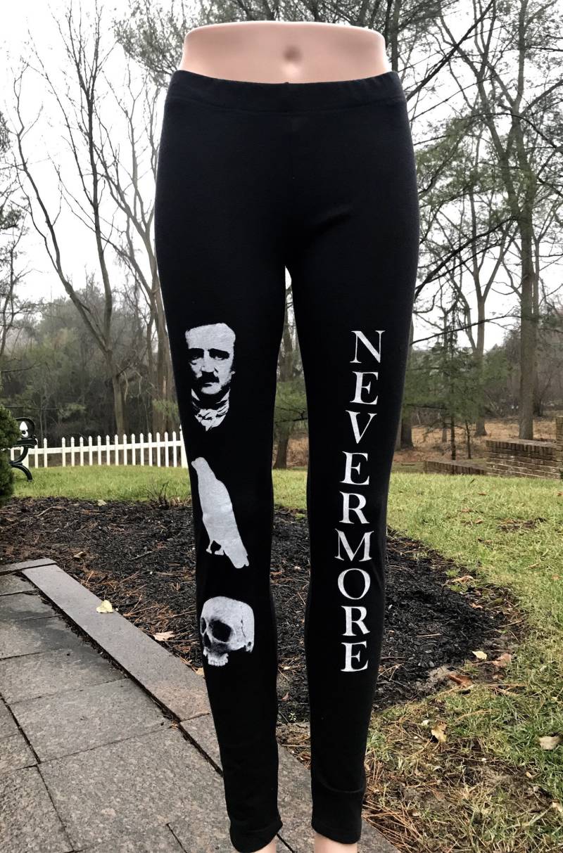 Nevermore Leggings Nevermore Leggings von RockNhorrorApparel