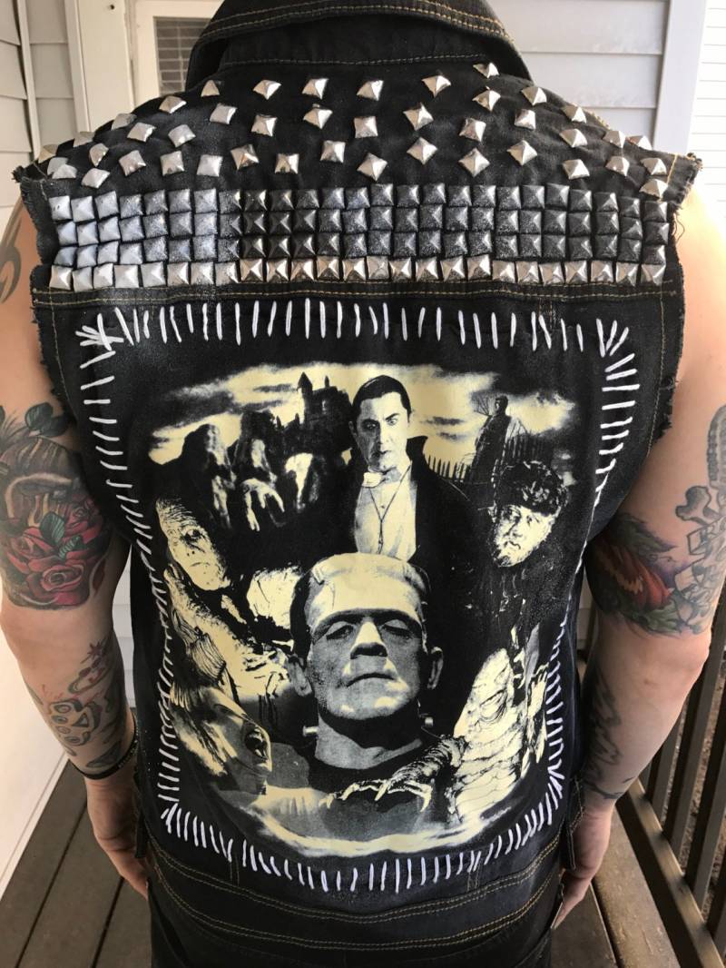 Universal Monsters Weste Universal Monsters Weste von RockNhorrorApparel