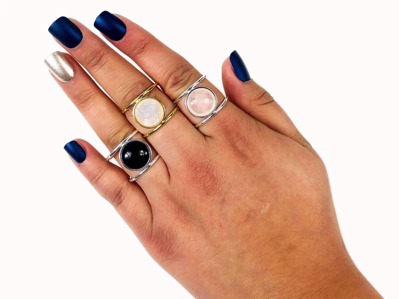 Runde Edelstein Kristall Akzent Ringe - Galvanisierte 24K Gold/Versilberte | 12Brownshelf Runde Edelstein Kristall Akzent Ringe - Galvanisierte 24K Gold/Versilberte | 12Brownshelf von RockParadise