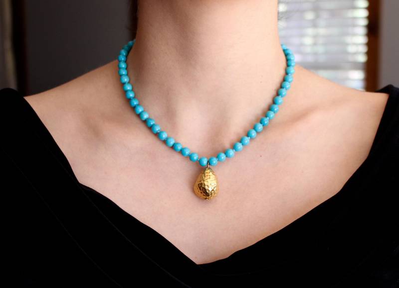 Aaa Echte Beste Qualität 6 Mm Rund Arizona Dornröschen Türkis Mit Einem Großen Schweren Massiven 18K Gold Anhänger Halskette Und Passende Ohrringe von RockRichGems