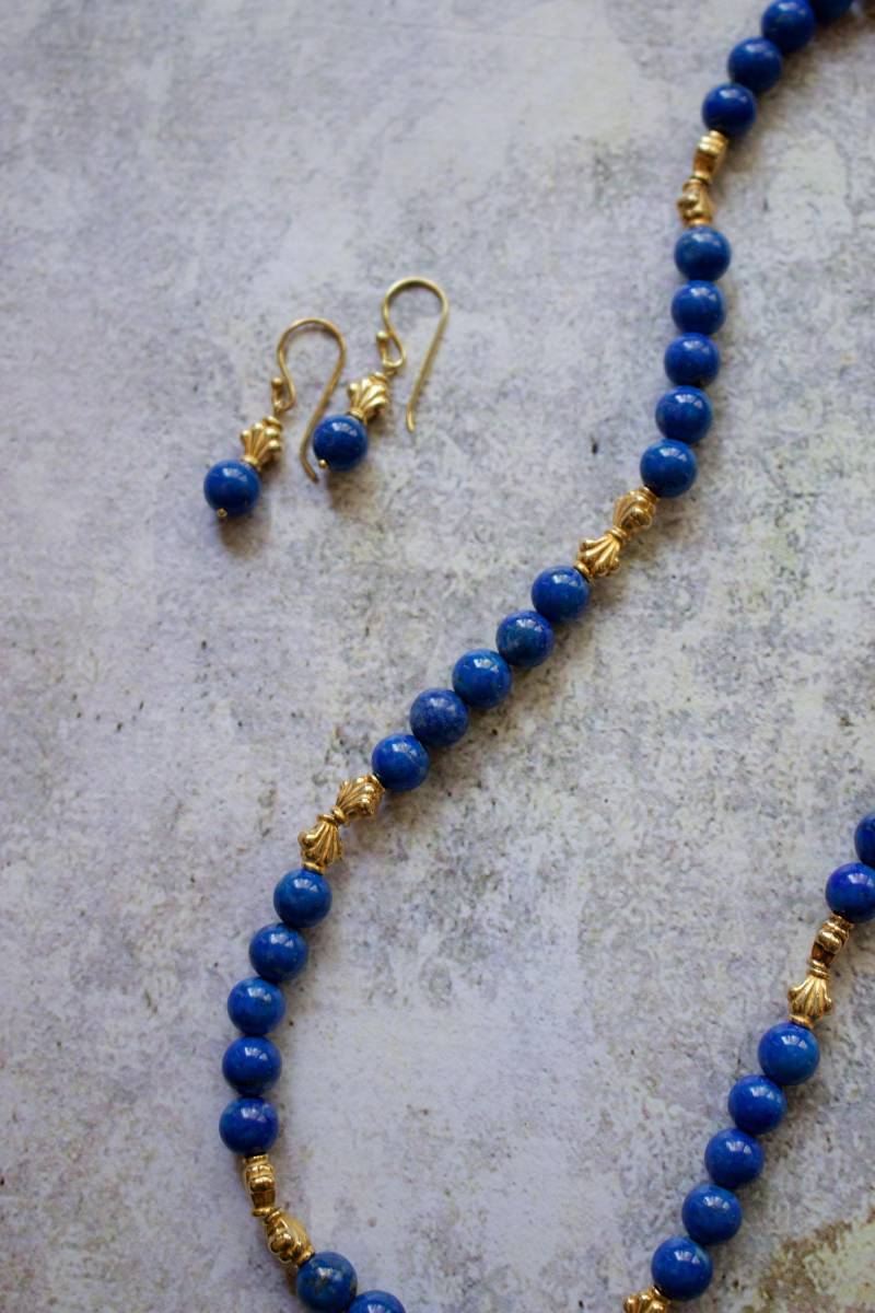 Echte Lapislazuly, Vergoldete Silberkette Mit Passenden Ohrringen von RockRichGems