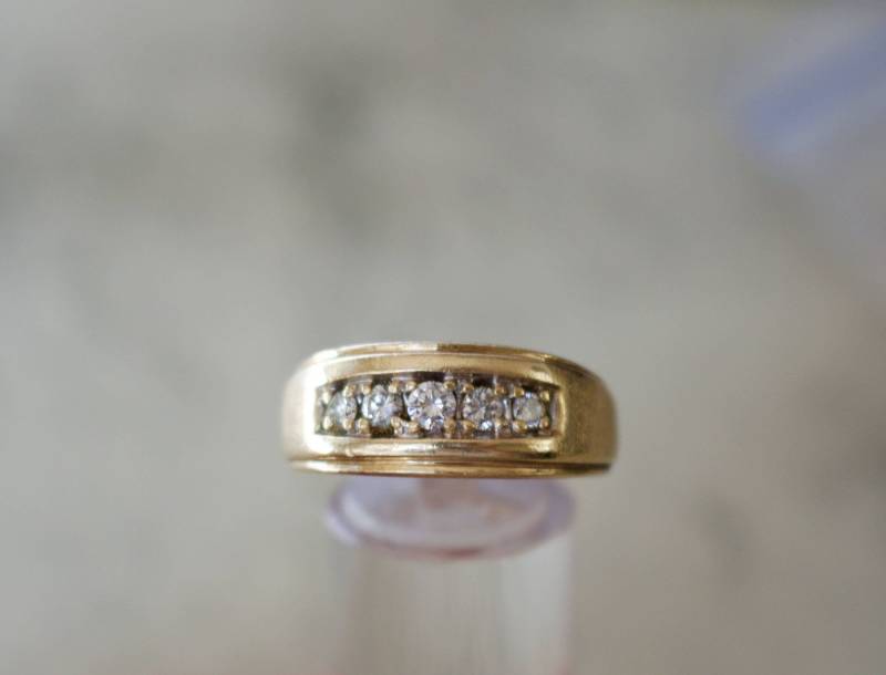 Herren Ring. Männer Verlobungsring. Silber. Diamant. Gebrauchter Herrenring Aus 14 Karat Massivem Gold Mit Größe 11 von RockRichGems