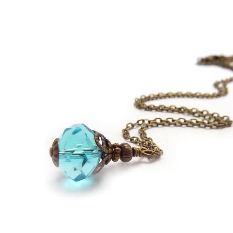 Himmel Blau Kristall Halskette - Blass Aqua Draht Gewickelt Anhänger Vintage-stil Bronze von RockStoneTreasures
