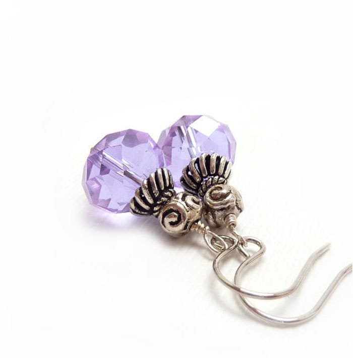 Lila Ohrringe, Draht Gewickelt, Sterling Silber, Lavendel Zierliche Braut-Schmuck - Geschenk Zum Muttertag Lila Ohrringe, Draht Gewickelt, Sterling Silber, Lavendel Zierliche Braut-Schmuck - Geschenk Zum Muttertag von RockStoneTreasures