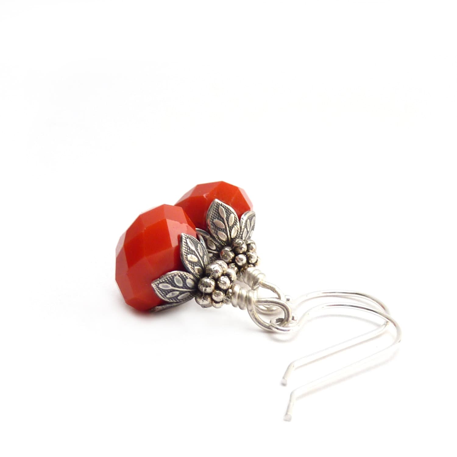 Orange Rote Ohrringe - Antik Silber Jahrgang Inspiriert Kurze Zierliche Bunte Baumelt Rockstonetreasures Orange Rote Ohrringe - Antik Silber Jahrgang Inspiriert Kurze Zierliche Bunte Baumelt Rockstonetreasures von RockStoneTreasures
