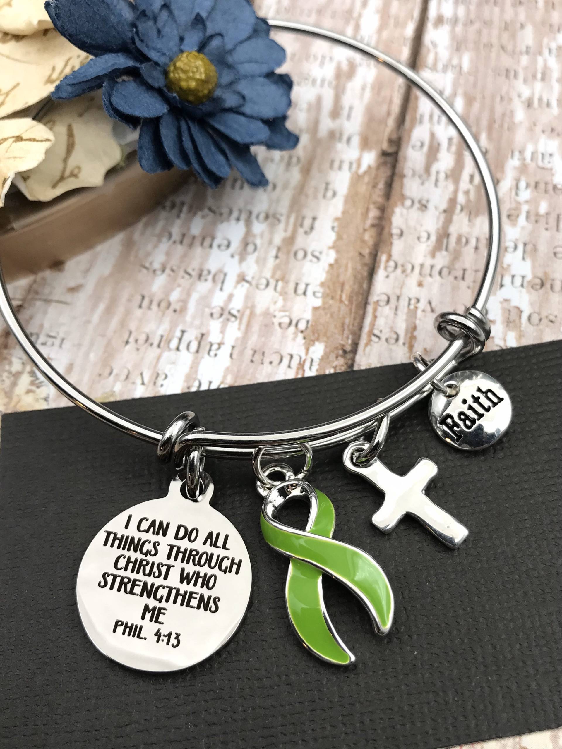 Phil 4 13 Charm Armband/Ich Kann Alle Dinge Durch Christus Tun - Lime Green Ribbon Lyme-Borreliose, Lymphom Krebs Bewusstsein von RockYourCauseJewelry