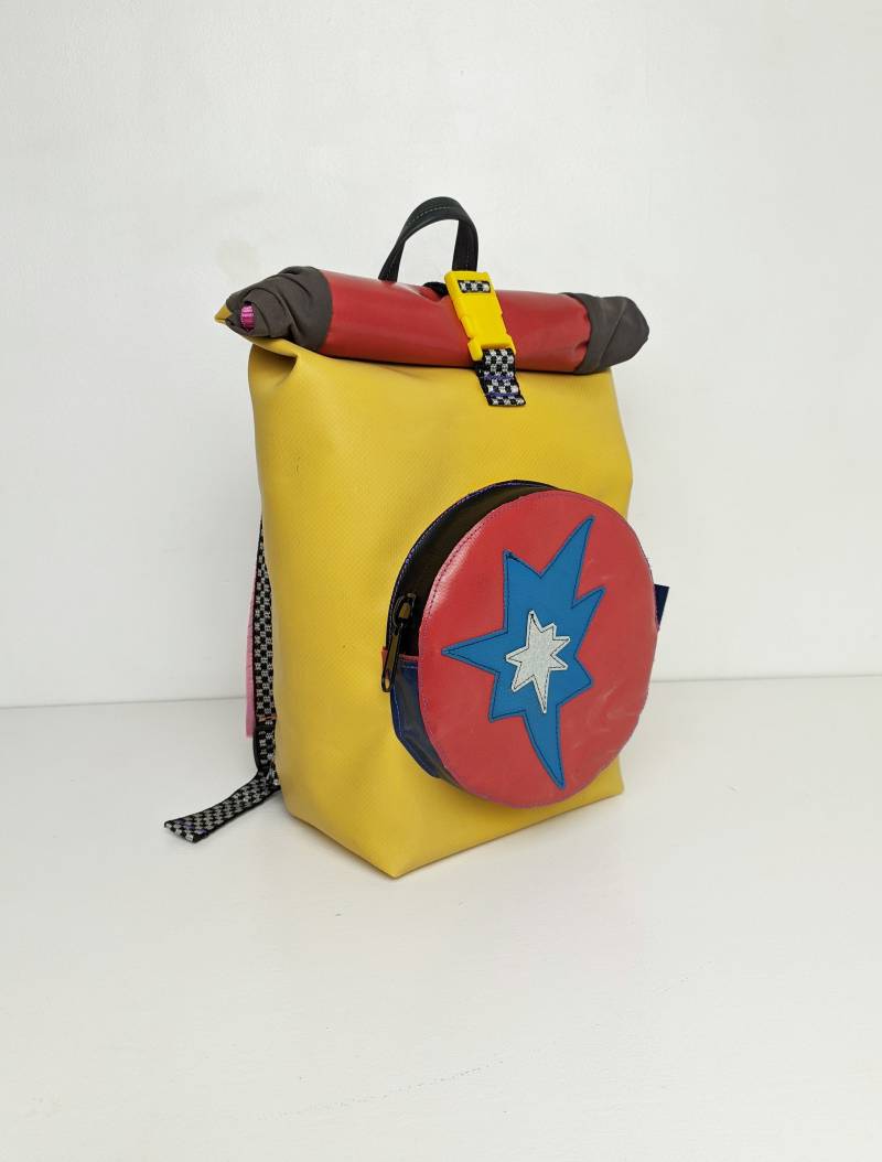 Upcycled Kinder Plane Rolltop Rucksack Alter 3-6 Jahre von RocketcrunchShop
