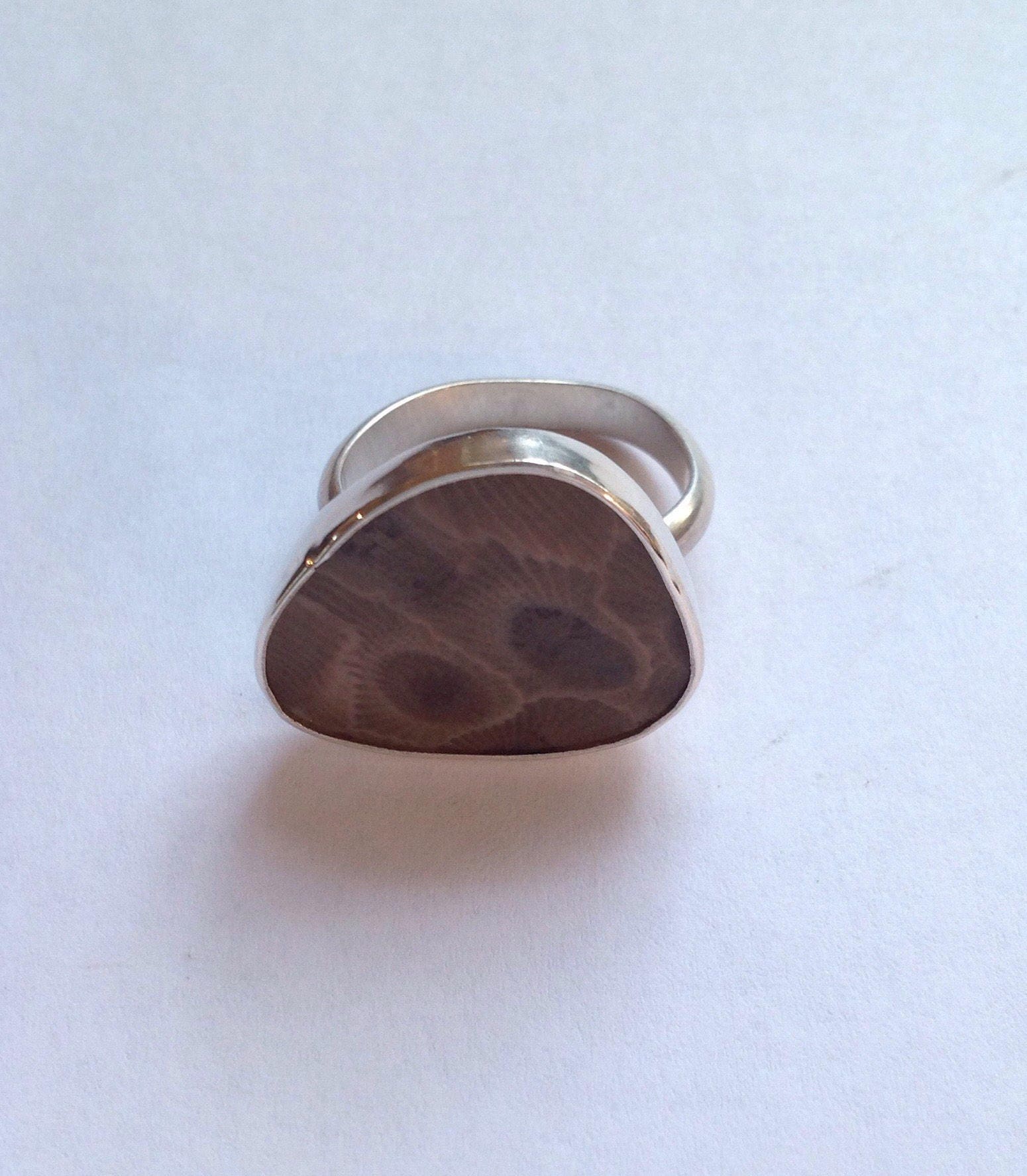 Schöne Petoskey Stein-Ring Schöne Petoskey Stein-Ring von Rockheadsmi