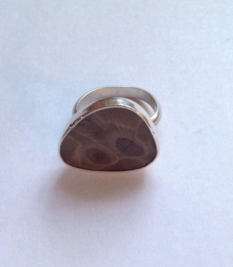 Schöne Petoskey Stein-Ring Schöne Petoskey Stein-Ring von Rockheadsmi