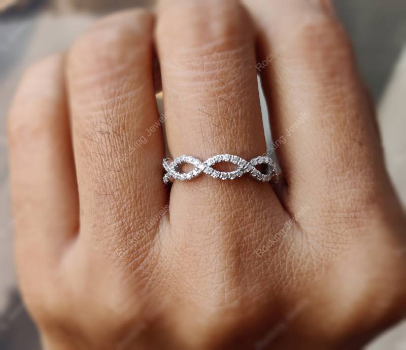 Full Eternity Ehering, Gedrehter Infinity Moissanit Jahrestag Geschenkringe Für Frauen, Stapelbarer Silberring, Passender Ring von RockingJewels