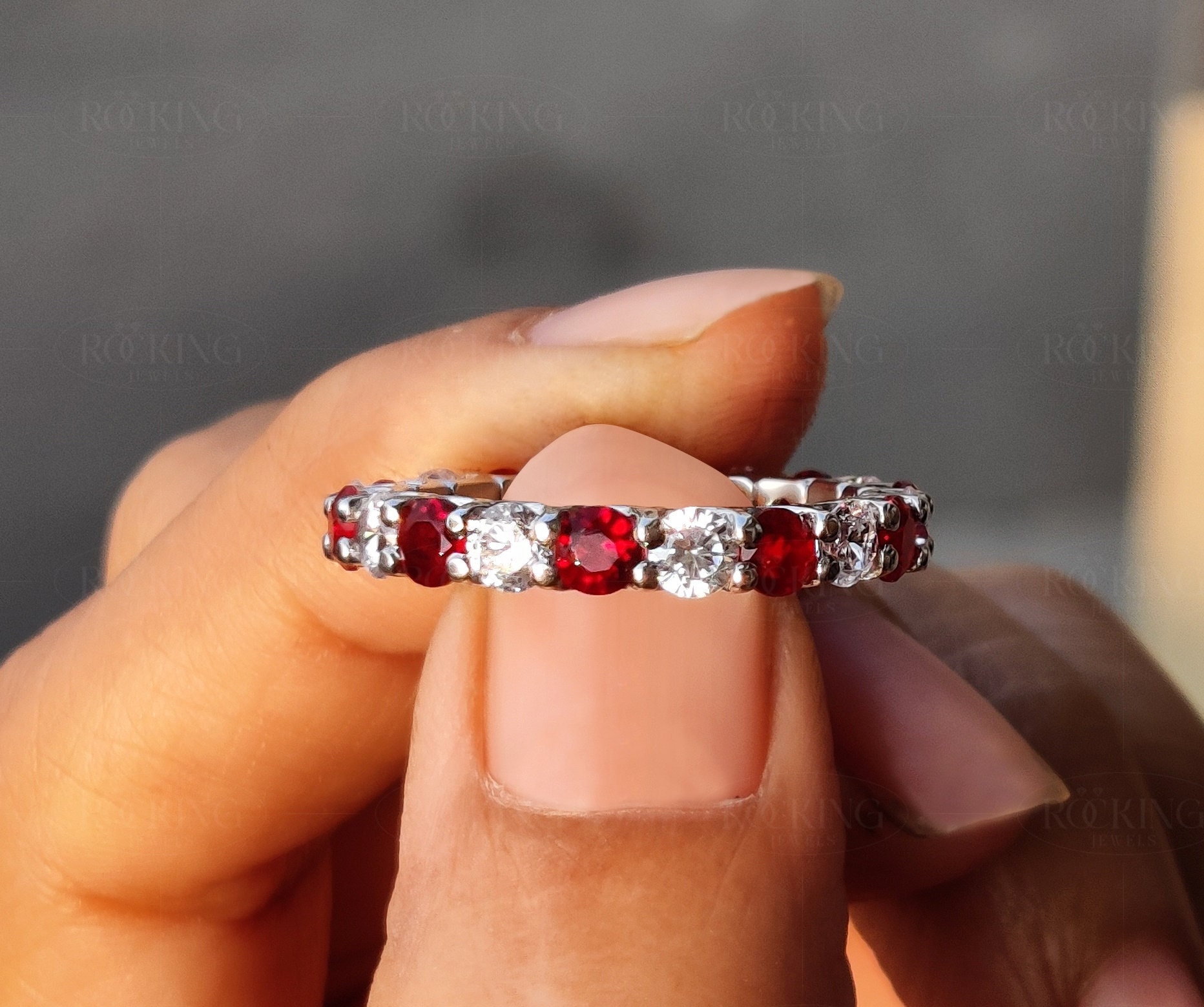 Rubin Und Diamant Eheringe, Cz Eternity Band, Stapelbare Ringe Für Frauen, Jahrestag Ringe, Juli Geburtsstein Ring, Geschenk Mutter von RockingJewels