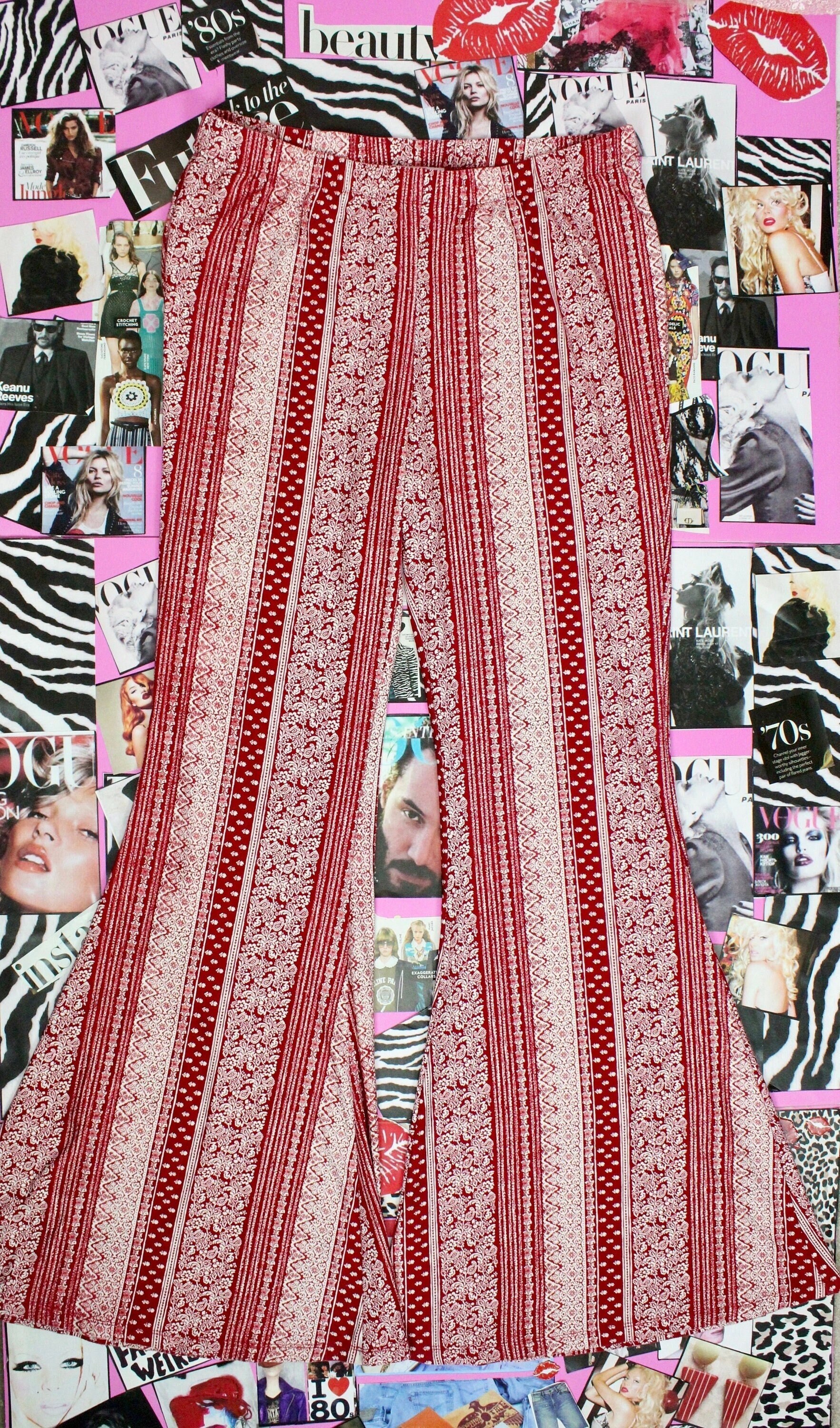 Boho Burgundy Floral Print Bell Bottom Leggings, Florale Hippie Gr. 1x von RocknGlittzVintage