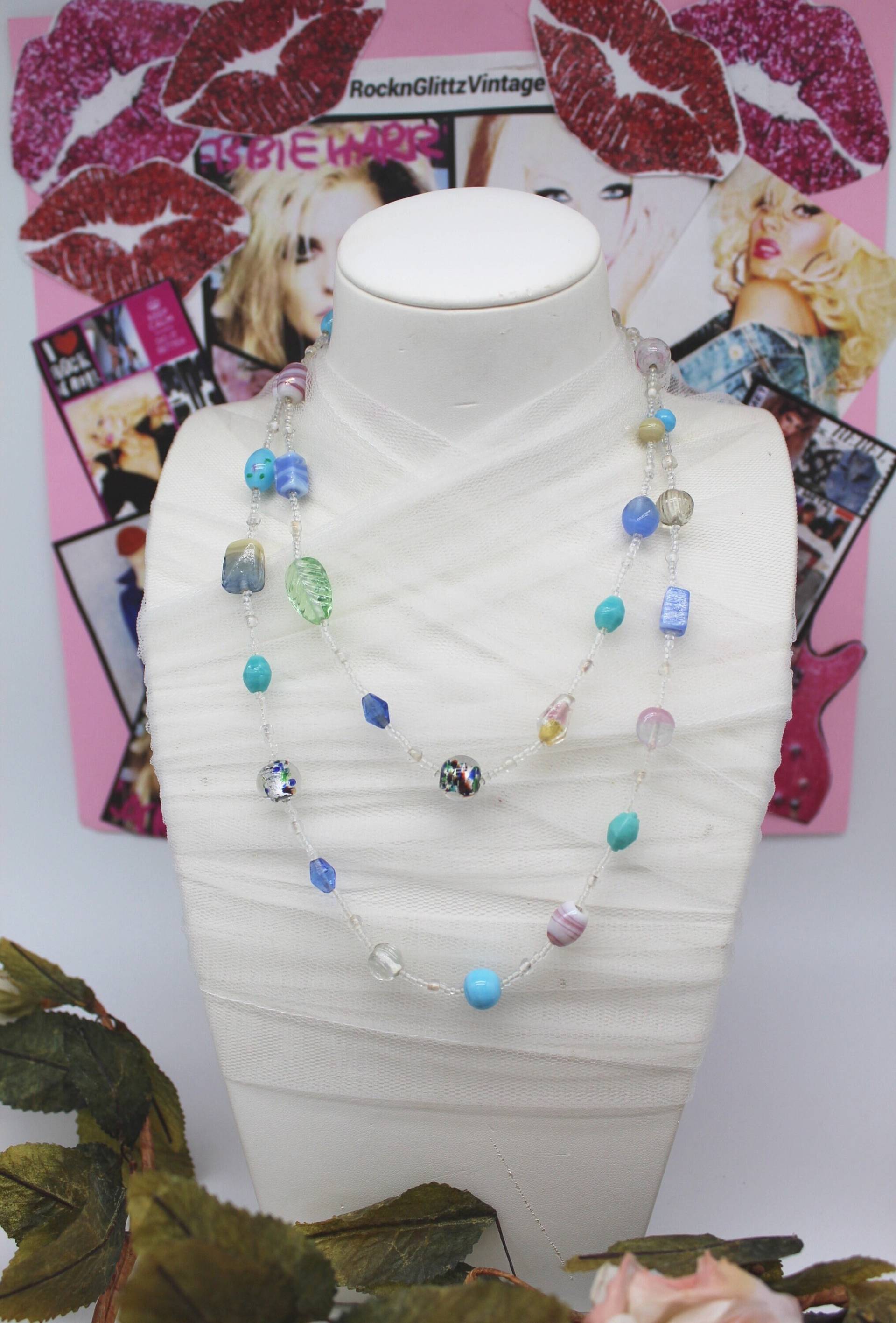 Vintage 90Er Multicolor Boho Glas Edelstein Halskette, Strand Schmuck, Stein Und Perlen Halskette von RocknGlittzVintage