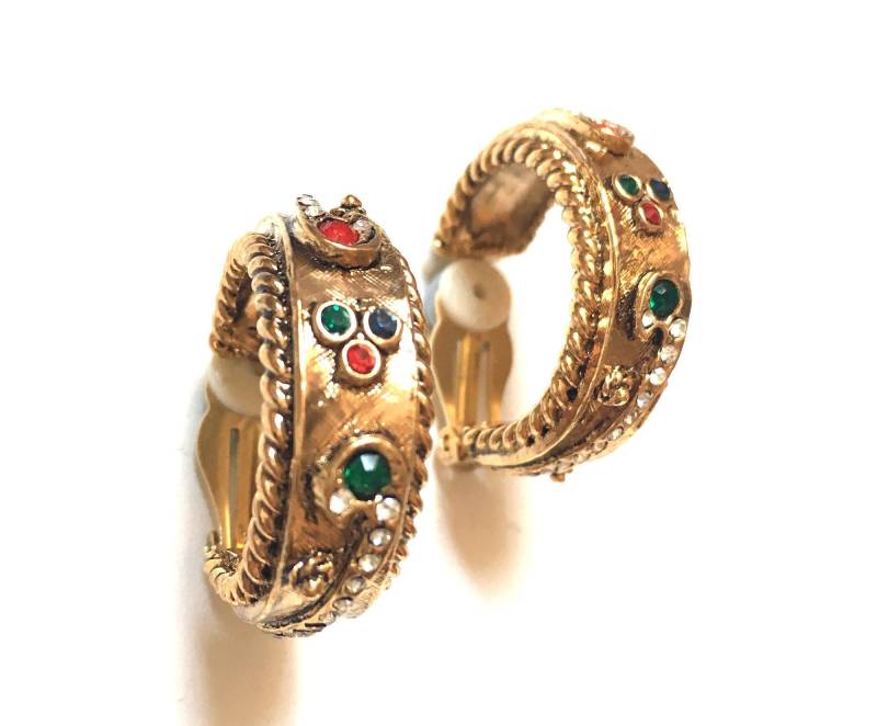 Vintage Gold Ton Multi-Farbe Strass Chunky Geschnitzte Creolen Ohrclips 80Er Jahre von RodaLova