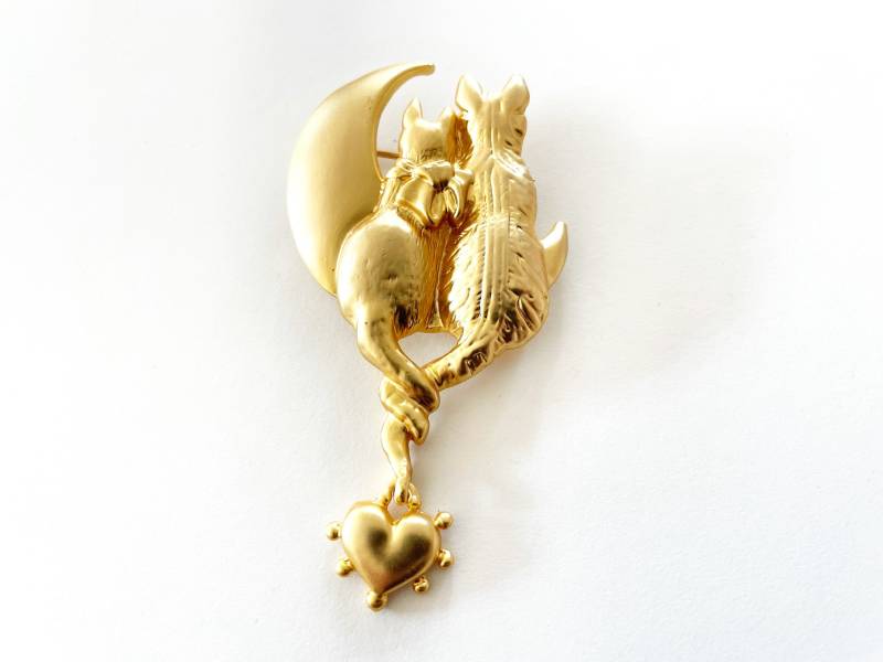Vintage Matte Gold Ton Katze Pärchen Liebhaber Baumeln Herz Kätzchen Brosche Neue Alte Lager von RodaLova