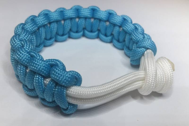 Snow Queen Inspiriertes Paracord Armband von RodentAndCo