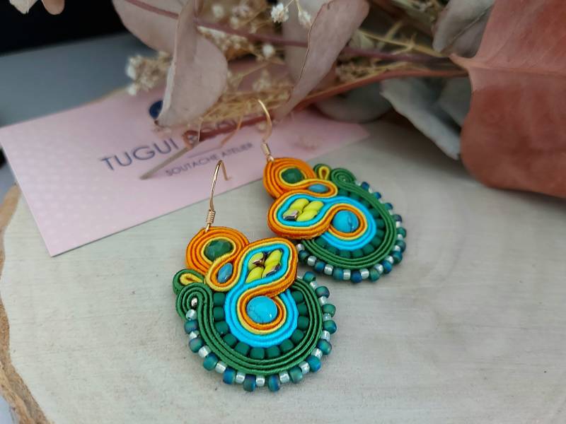 Bunte Soutache Ohrringe Grün, Orange Perlen Ohrringe von RodicaGiftBox