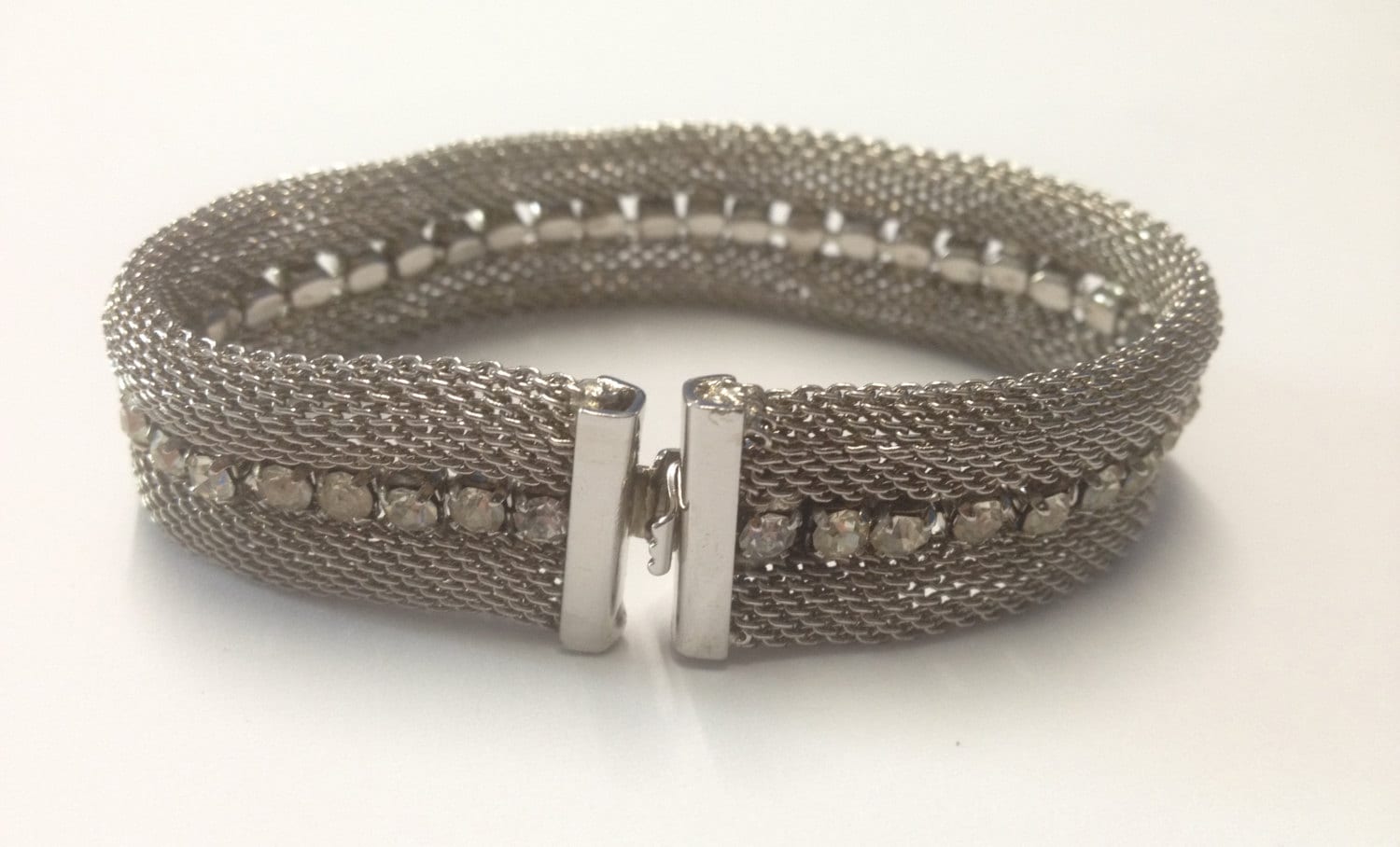Vintage Art Deco C1950S Chrom Mesh Und Kristall Armband Vintage Art Deco C1950S Chrom Mesh Und Kristall Armband von RoeAntiques