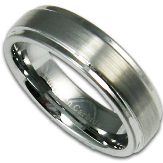 6mm Stepped Edge Tungsten Ring Mens Hochzeitsband Free Custom Inside Graving von RogueRiverJewelry