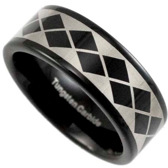 8 Mm Schwarzer Wolfram Ehering Argyle Style Herren Versprechen Ring Mit Individueller Innengravur 8 Mm Schwarzer Wolfram Ehering Argyle Style Herren Versprechen Ring Mit Individueller Innengravur von RogueRiverJewelry