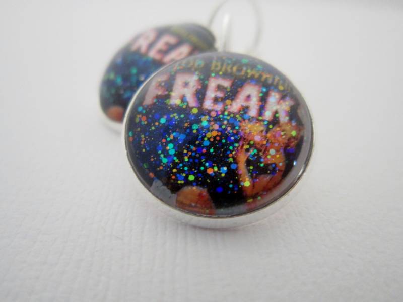 Freaky Freaking Freaks Sternmädchen Ohrringe von RogueStarDesigns