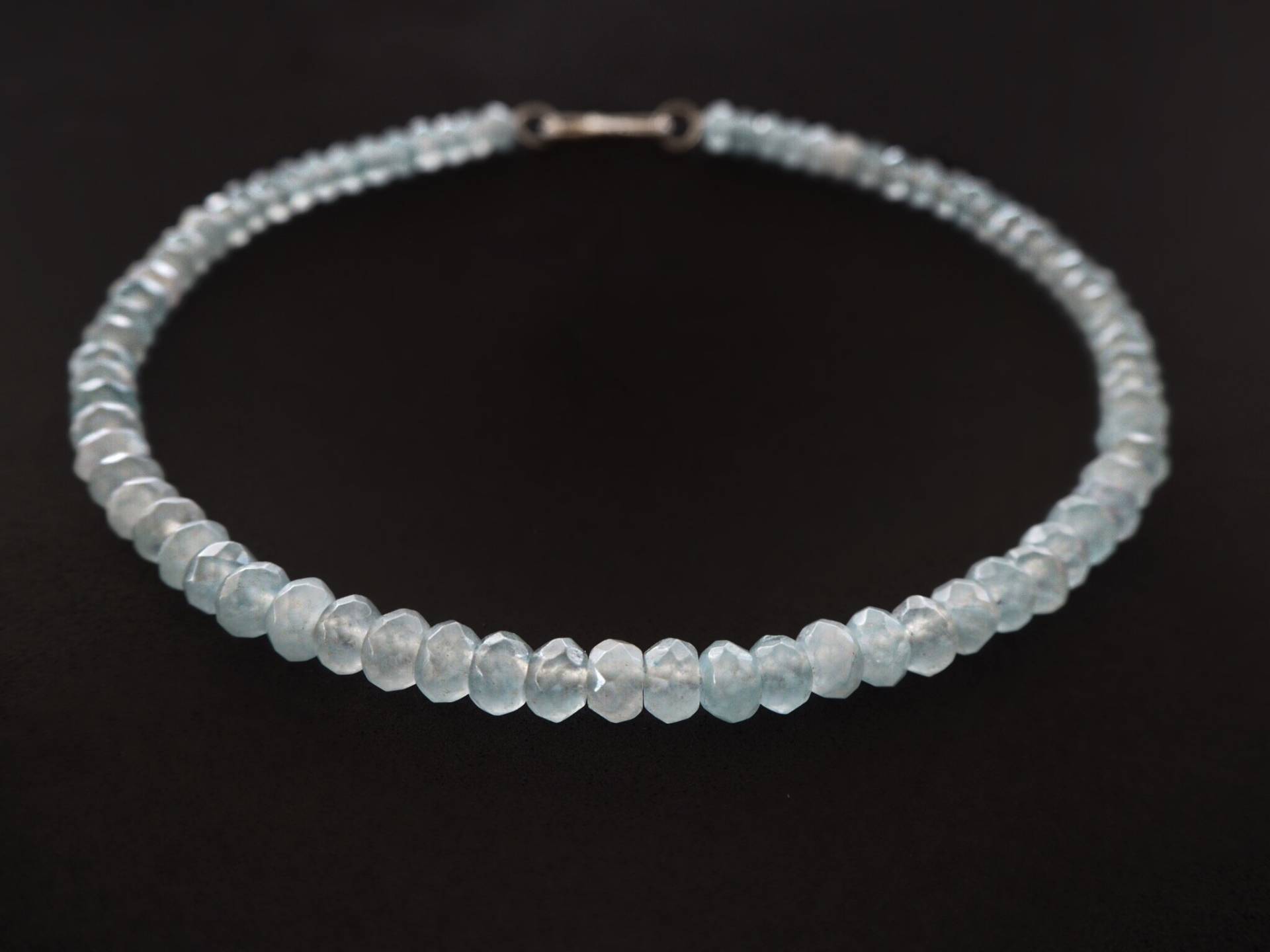 Echte Aquamarin Halskette, Blauer Schmuck, Geburtsstein März Und Geschenk Zum 19 Echte Aquamarin Halskette, Blauer Schmuck, Geburtsstein März Und Geschenk Zum 19 von RolandaAlves
