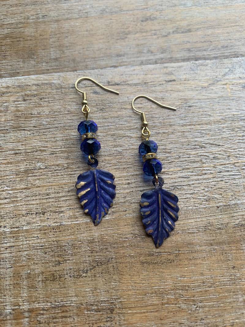 Blatt Ohrringe Hippie Boho Erdig Blattmetall Blau Gold Strass Ohrclips Ohrhänger Ohrgewichte Gauges Blatt Ohrringe Hippie Boho Erdig Blattmetall Blau Gold Strass Ohrclips Ohrhänger Ohrgewichte Gauges von RollinRockabilly