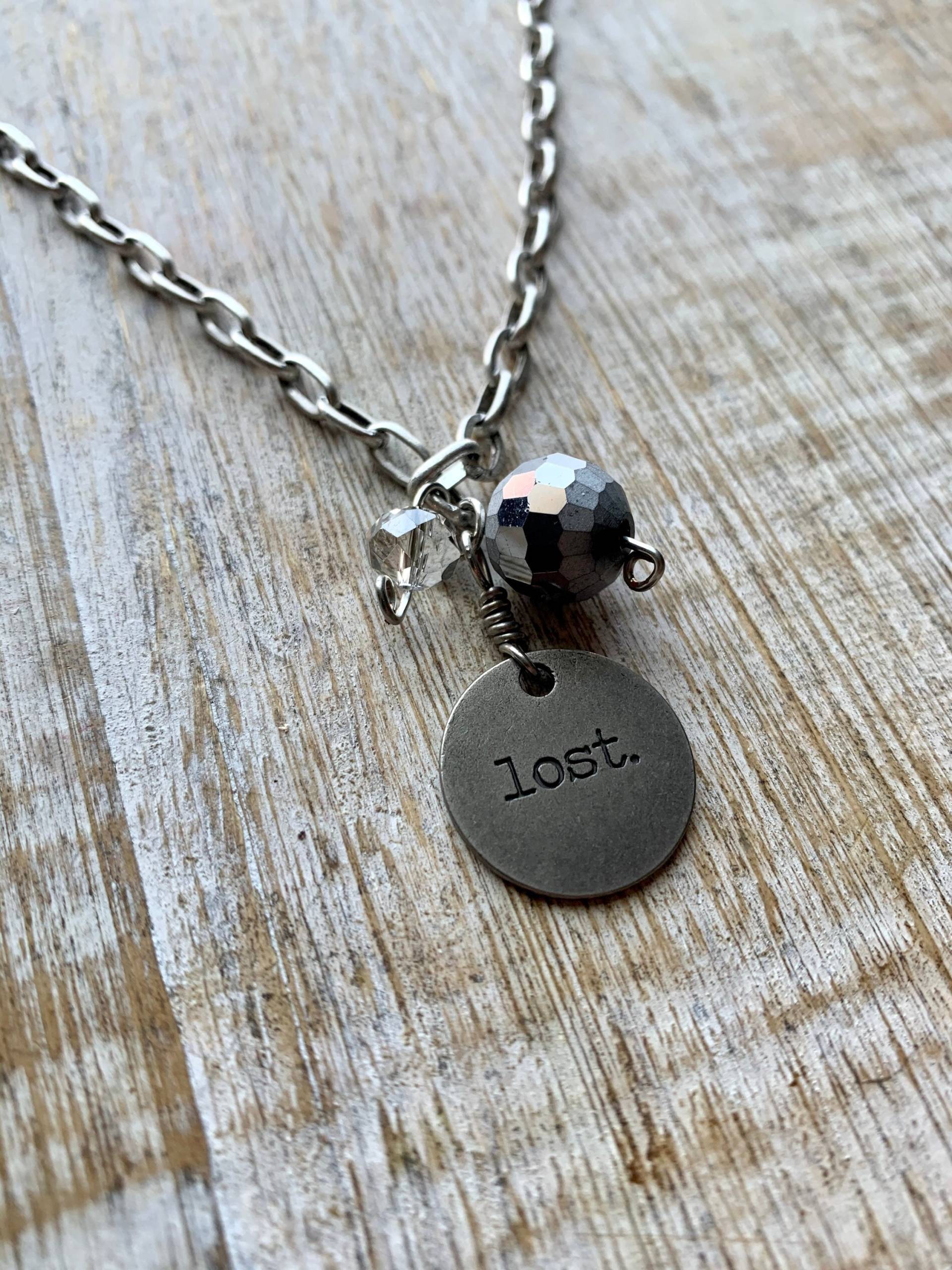 Dog Tag Halskette Statement Punk Kristall Emo Silber Verlorene Charme Geschenk Dog Tag Halskette Statement Punk Kristall Emo Silber Verlorene Charme Geschenk von RollinRockabilly