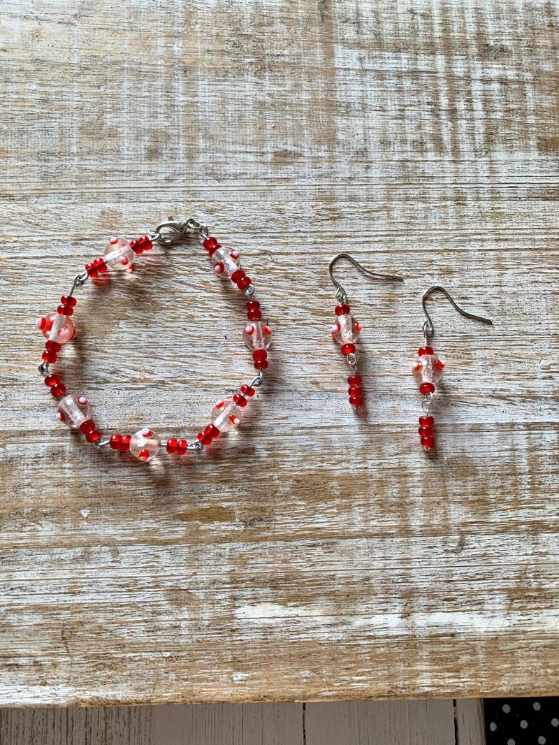 Lampwork Armband Ohrringe Set Passendes Rot Glas Ohrring Schmuck Geschenk Lampwork Armband Ohrringe Set Passendes Rot Glas Ohrring Schmuck Geschenk von RollinRockabilly