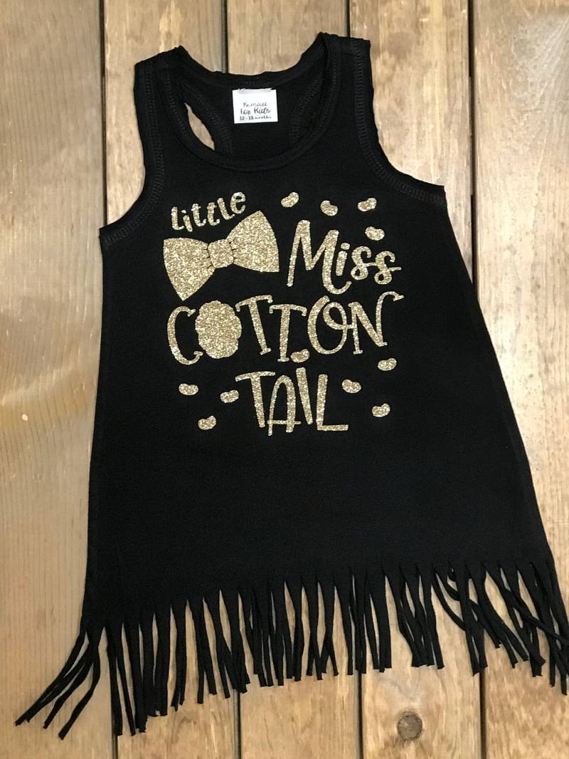 Little Miss Cotton Tail Schwarzes Fransenkleid - Das Perfekte Kleine Osterkleid Osterfransenkleid Mädchen Outfit Ostern von RomariForKids