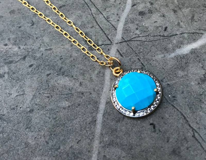 Echter Türkis Anhänger Und Goldkette Halskette, Facettierter Natürlicher Mit Weißem Topas. 24K Gold Vermeil.dezember Geburtsstein N257 von RominaJackson