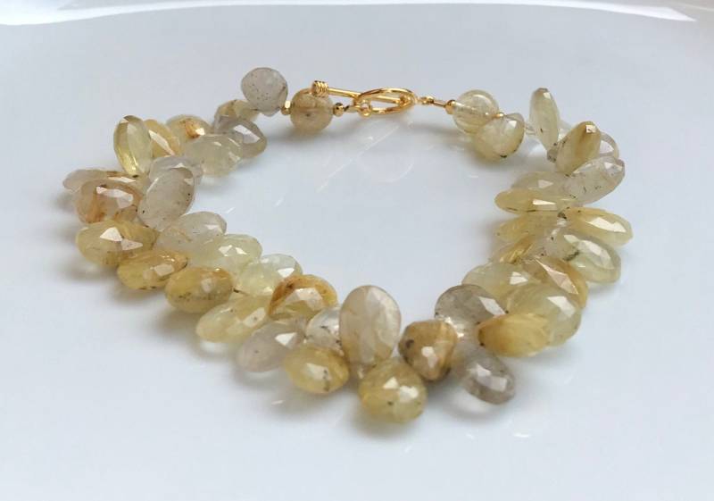 Gold Verstümmelt Quarz Armband. Facettierte Briolet Perlen Farbenfrohes Handgefertigte Schmuck B147 von RominaJackson