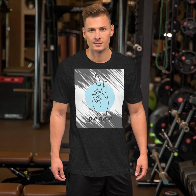 Classic Unisex T-Shirt - Bequemes Baumwollshirt von RomyWearDesigns