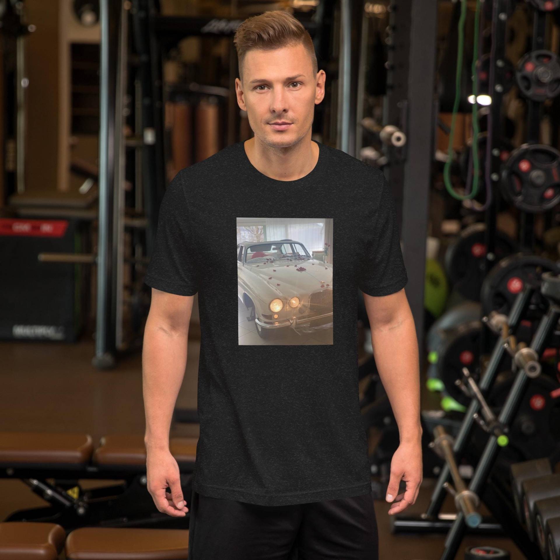 Unisex-T-Shirt Classic Unisex T-Shirt - Bequemes Baumwollshirt Unisex-T-Shirt Classic Unisex T-Shirt - Bequemes Baumwollshirt von RomyWearDesigns