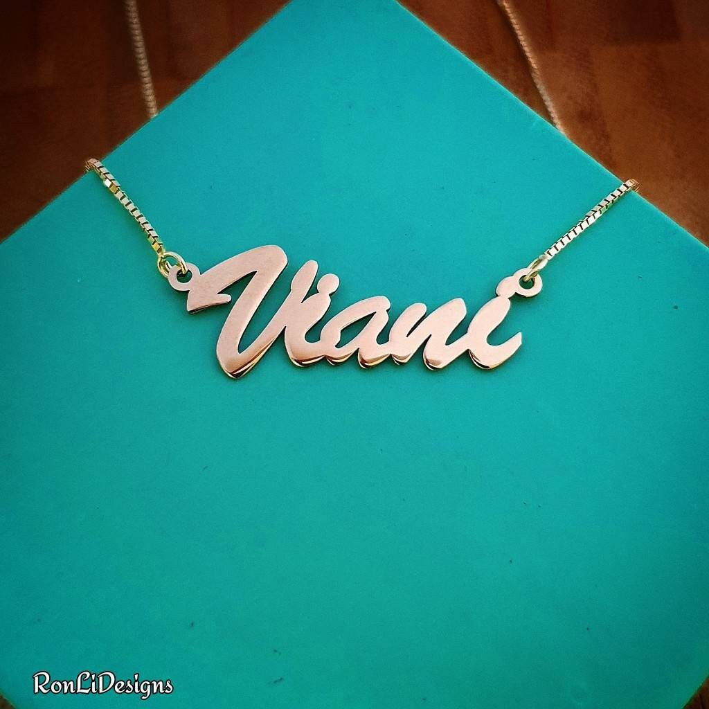 14K Massive Gold Namenskette Personalisiertes Namensschild Kette Anhänger Soho Script von RonLiDesigns